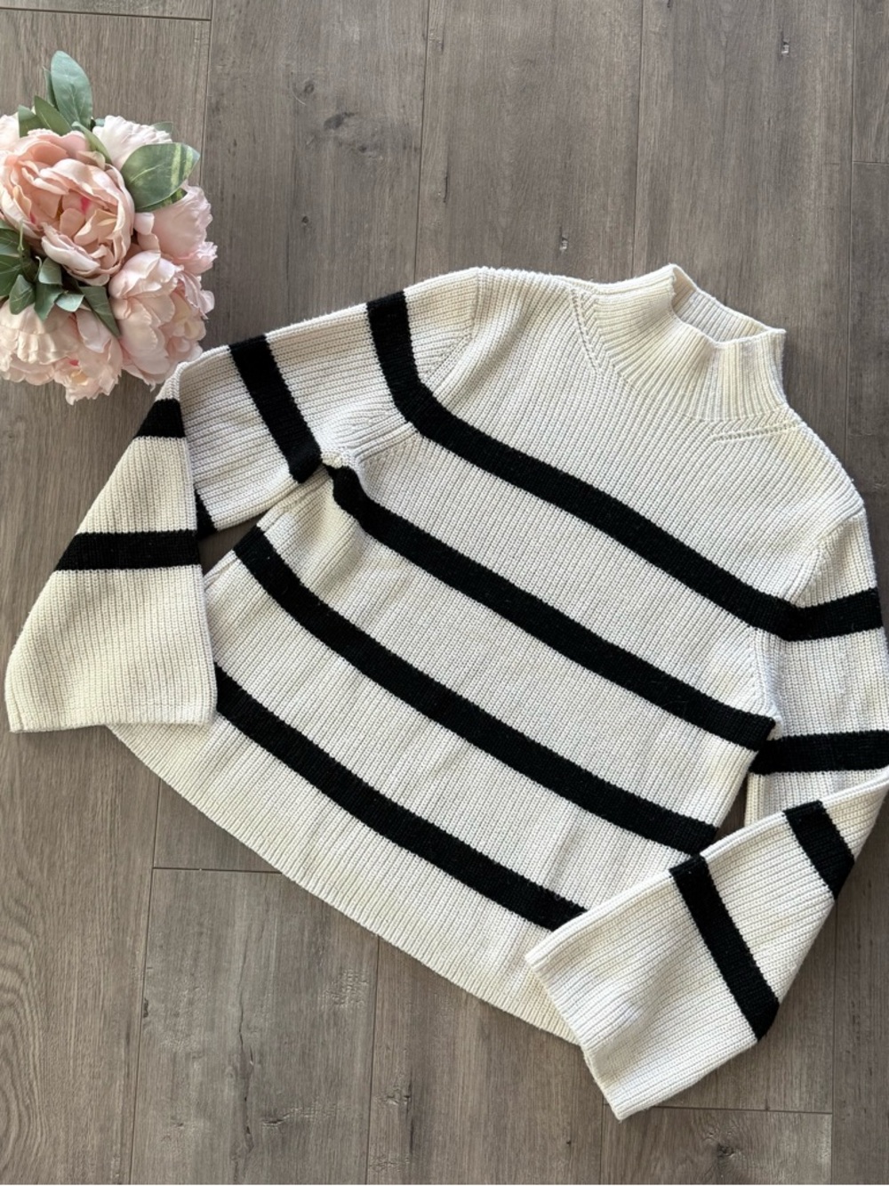 Banana Republic Mariner Wool Striped Bell Sleeve Sweater - Picture 2 of 6